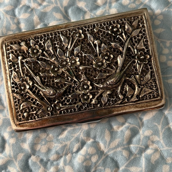 Vintage Silver Floral Silver Business Card Holder Birds Flowers Floral Detailed - Picture 2 of 6